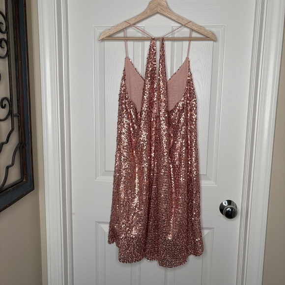 Lulu's Blush Sequin Strappy Dress Size Medium :) - Picture 7 of 8
